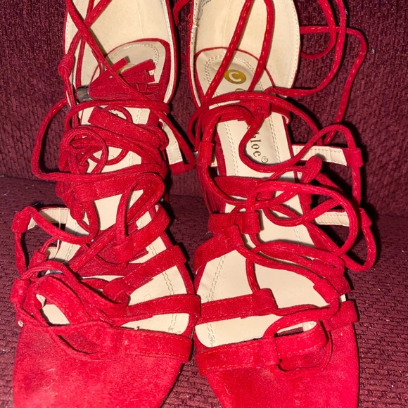 Chase & Chloe Strap-Up heels 👠❤️ - Picture 2 of 4